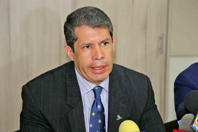 Raúl González, dirigente del CCEA.