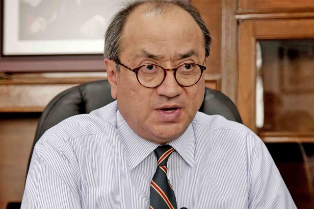 Otto Granados.