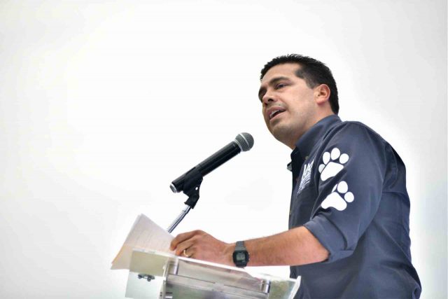 Asegura el candidato de la coalición PAN-PRD que trabajarán en la mejora continua de los servicios públicos municipales.