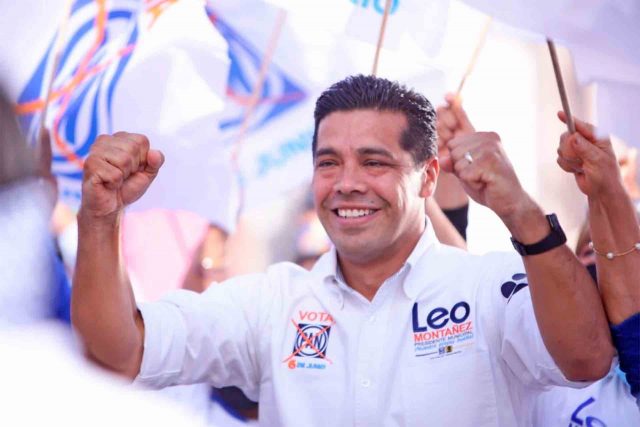El candidato de la coalición PAN-PRD, Leo Montañez.