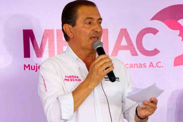 Luis Armando Reynoso dice que se encuentra en la calle a personas que recuerdan su administración, que sabe que es candidato de hechos y no de palabras.
