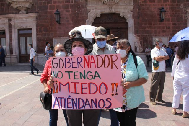 ISSSSPEA jubilados manifestaron