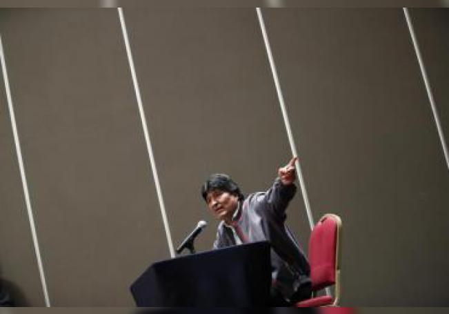 Evo Morales dice que sufre persecución de Interpol por cargos de terrorismo