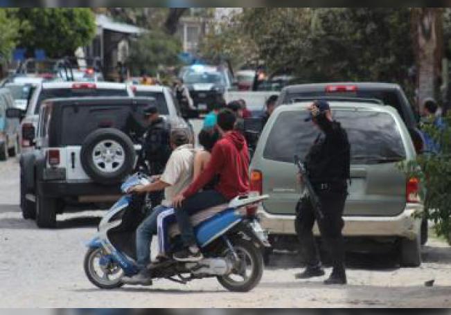 Integrantes de la policía estatal y Fiscalía del Estado de Jalisco, montan un operativo en el estado de Jalisco (México). EFE/STR/Archivo