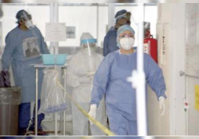 Los médicos descalifican el manejo de la pandemia por parte del Gobierno Federal.