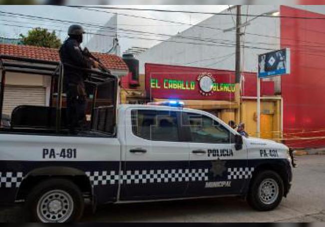 Aumenta a 26 la cifra de muertos en la masacre en bar nocturno en Veracruz