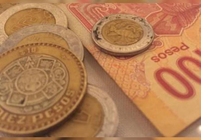 Dólar supera barrera de los 25 pesos