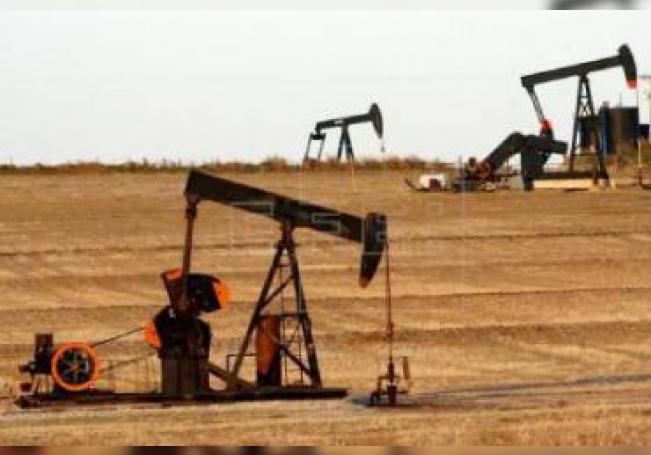 Petróleo de Texas se recupera un 19 %