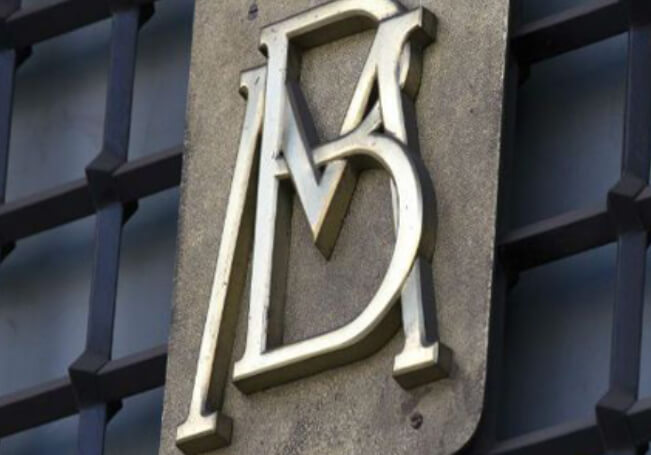 Banco de México ve un “severo deterioro” de la economía del país por COVID