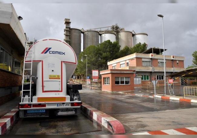 Cemex culmina venta de activos en el Reino Unido por 230 millones de dólares