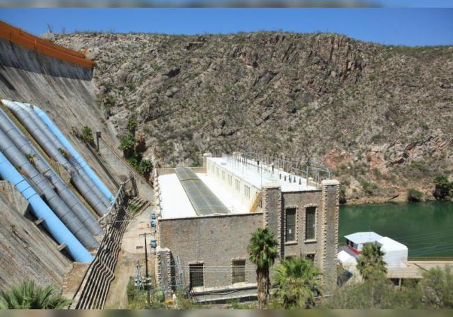 Vista general de la presa La Boquilla el 14 de septiembre de 2020 en ciudad Camargo del estado de Chihuahua (México). EFE/Luis Torres