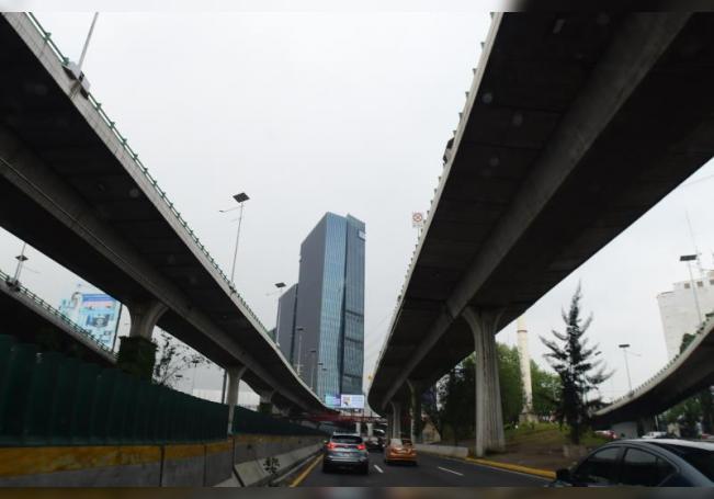 Fotografía de archivo fechada el 20 de agosto de 2020 que muestra el viaducto Bicentenario, que corre por el norte del estado de México (México). EFE/Jorge Núñez/Archivo