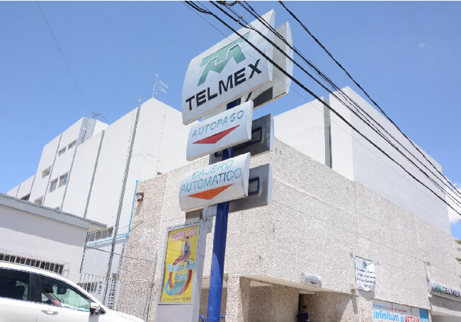 Conjuran huelga trabajadores de Telmex
