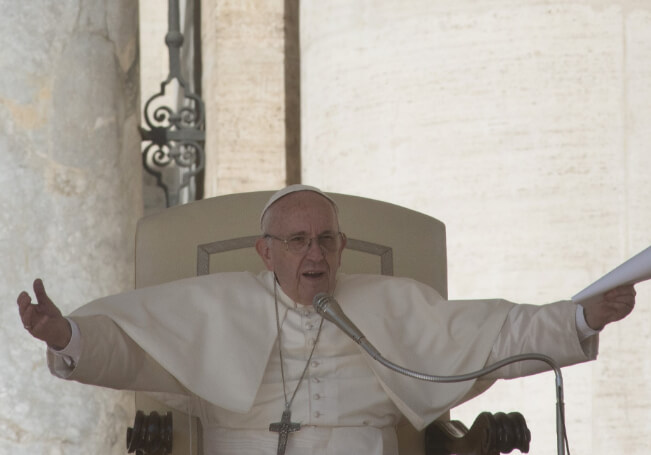 El papa Francisco se muestra a favor de una ley de uniones civiles para parejas del mismo sexo