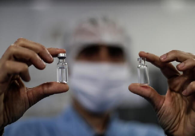 Brasil informa de la muerte de un voluntario de la vacuna de Oxford