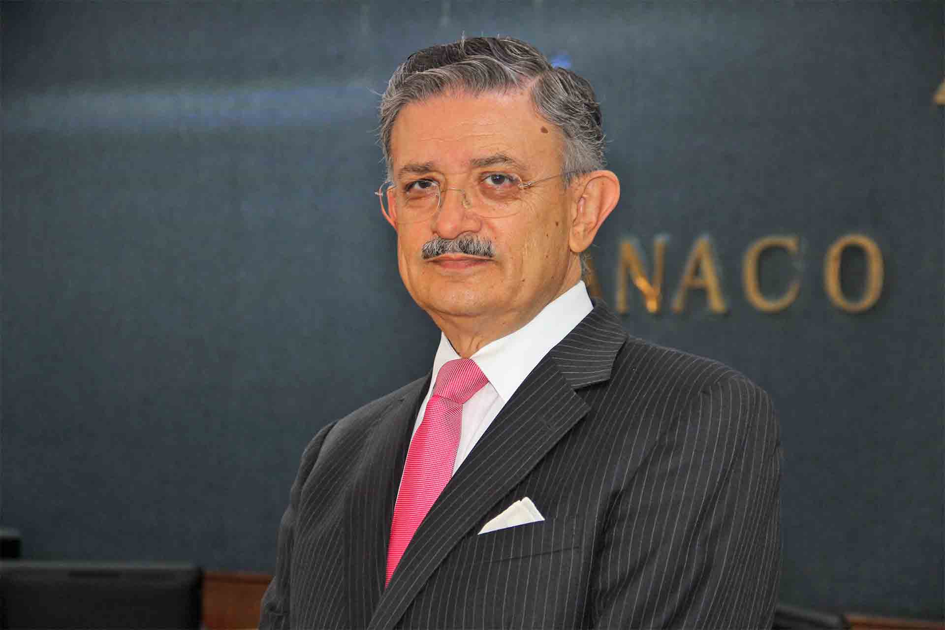 Humberto Martínez Guerra, presidente de la CANACO.
