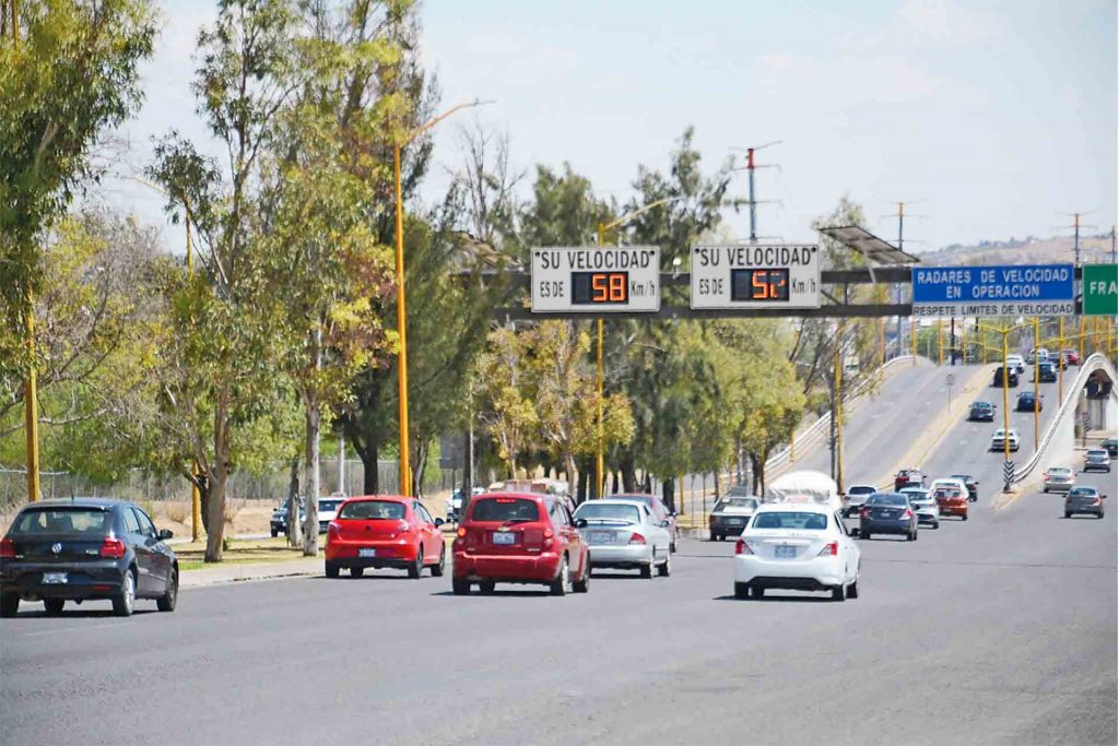 ‘Fotomultas no reducirán los accidentes viales’: I. Jiménez