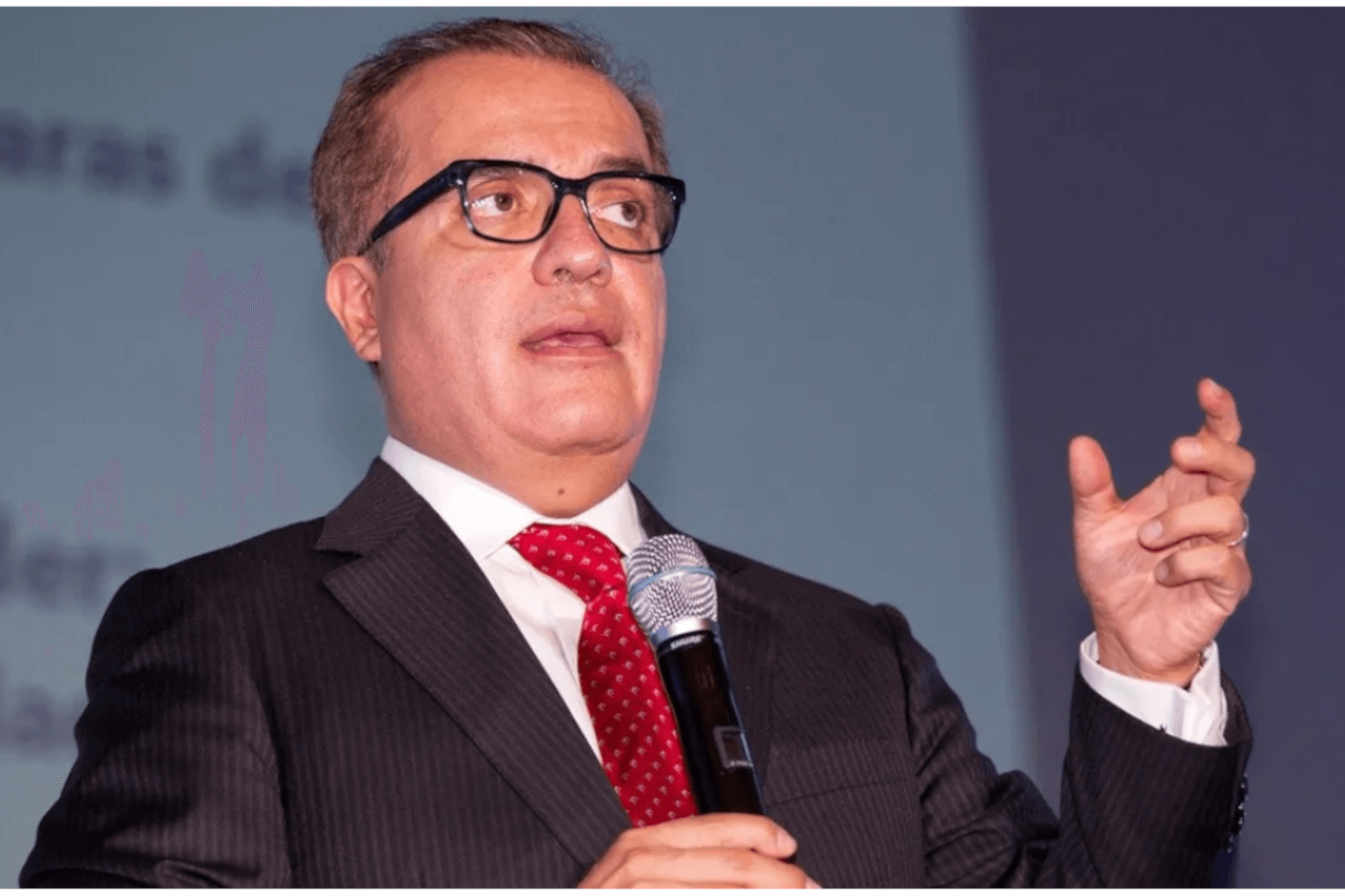 Luis Carlos Ugalde analiza el voto en la consulta