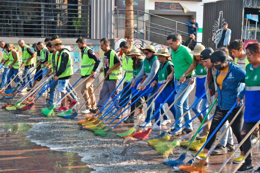 Aplica municipio operativos especiales de limpieza ante festejos del quincenario