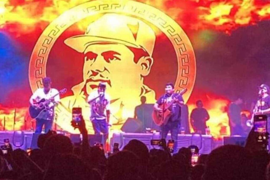 Polémica por una imagen de “El Chapo” en fiesta del ayuntamiento de Culiacán