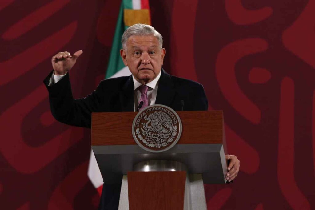 Aseguró López Obrador que las aduanas estaban tomadas por la delincuencia organizada