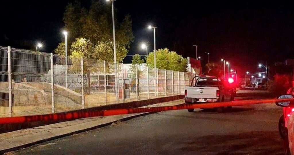 Hombres armados atacan tres canchas de futbol en Zacatecas