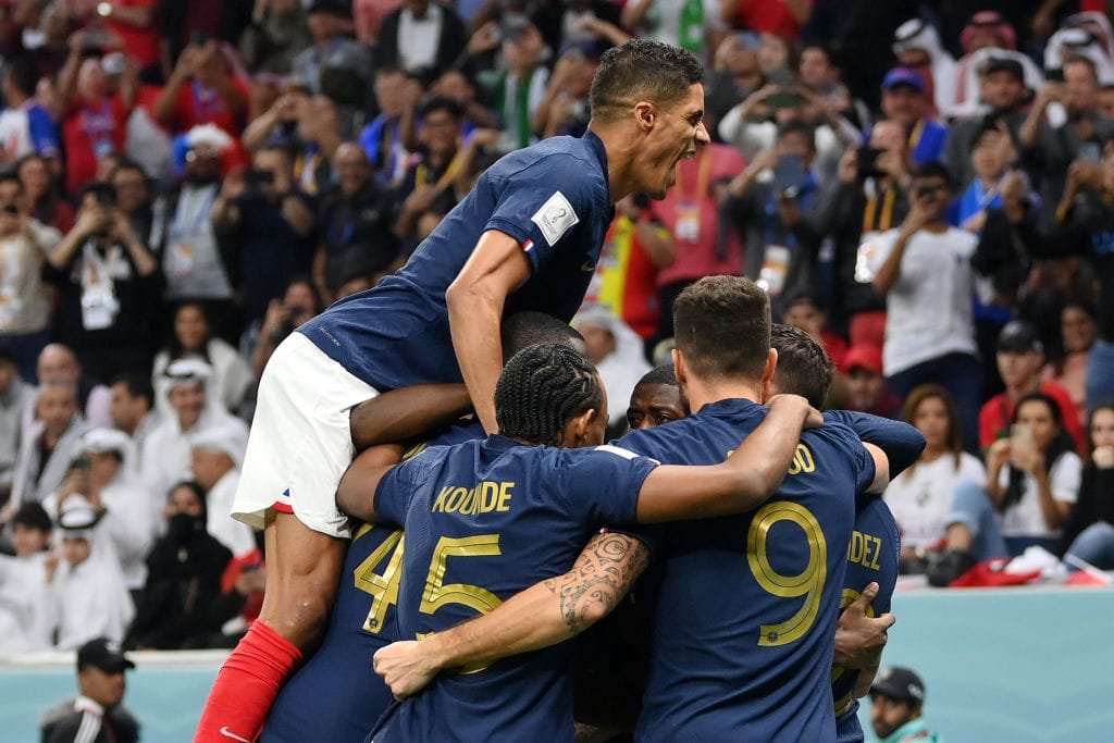 Francia gana 2-0 a Marruecos y jugará la final del Mundial