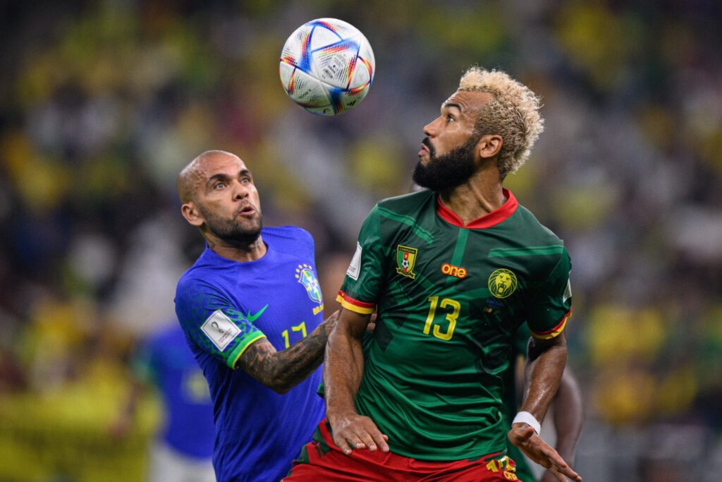 Camerún vence a Brasil