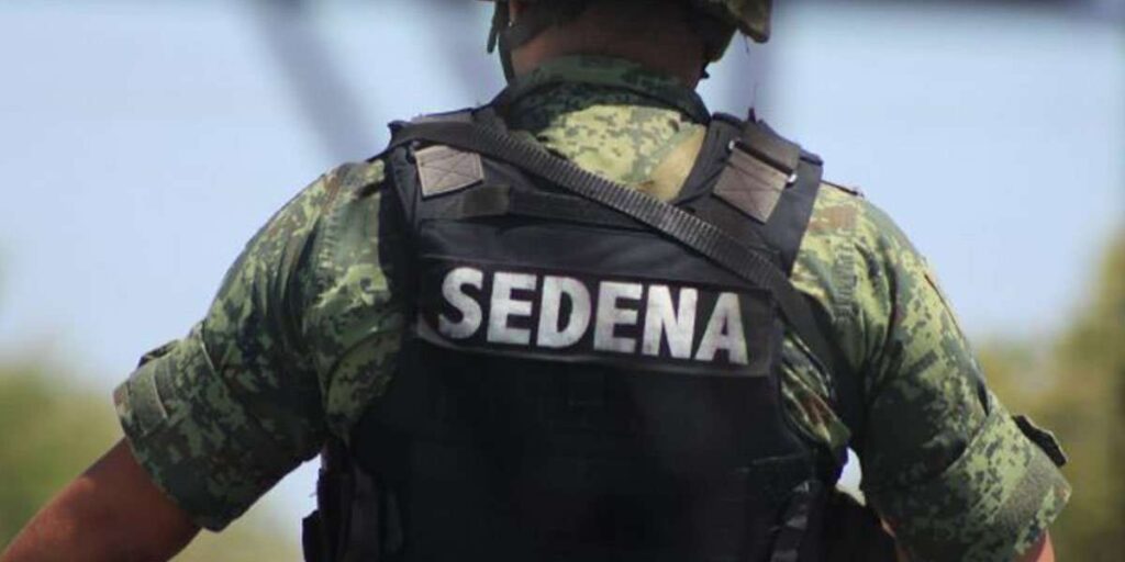 Sedena asegura 450 kilos de metanfetamina y detienen a dos en Sinaloa