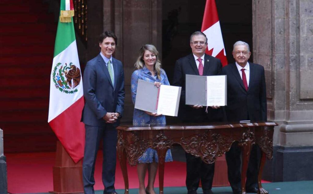 Trudeau firma memorándum en beneficio de pueblos originarios