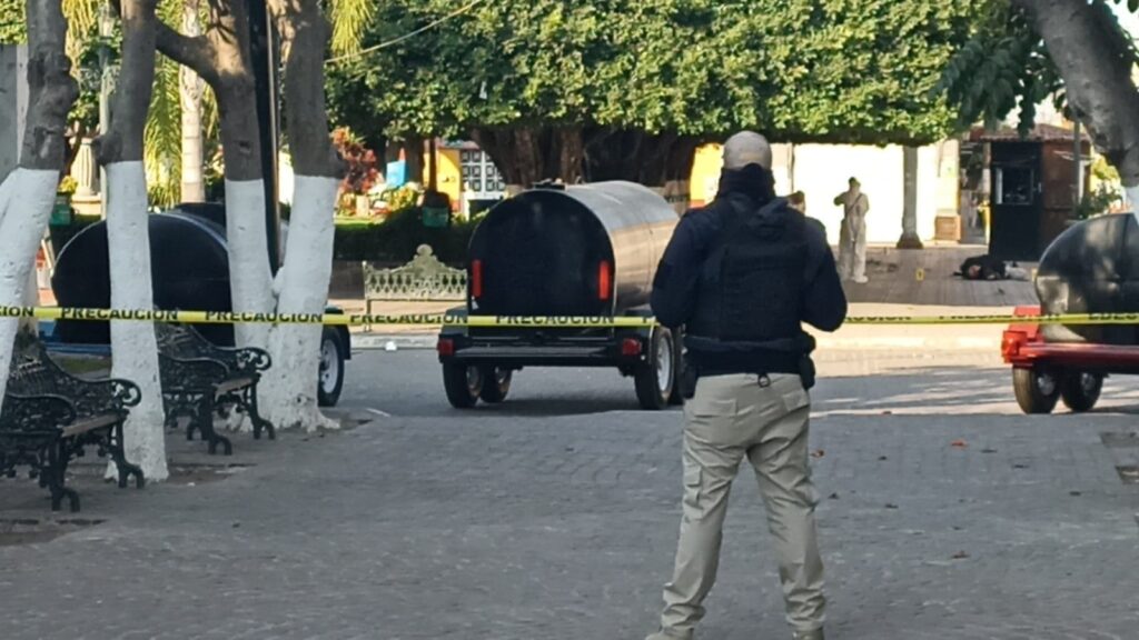Grupo armado rafagueó la presidencia municipal de Tarimoro, Guanajuato