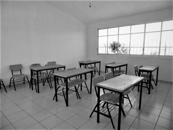 Una maestra fue encontrada muerta en un salón de clases en Chiapas