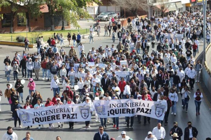 Estudiantes y maestros exigen seguridad en Zacatecas con marcha