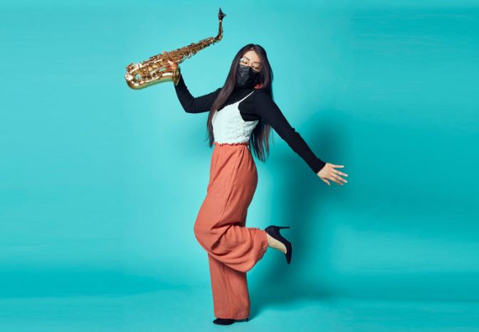 La saxofonista María Elena Ríos, será la imagen de uno de los billetes de la Lotería Nacional