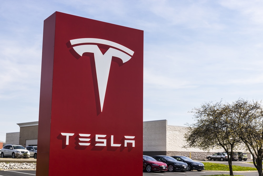 Tesla en Nuevo León gozará de beneficios fiscales y arancelarios: UNAM