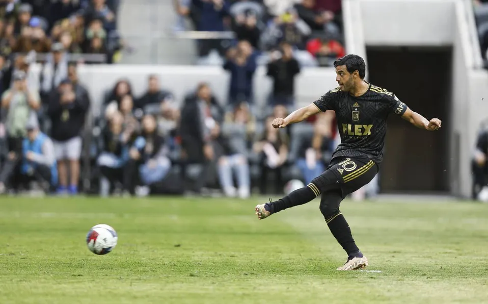Carlos Vela anota su primer gol de la temporada en la MLS