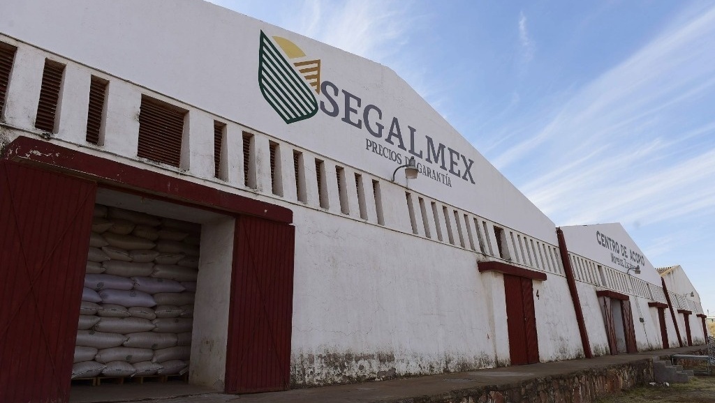 Juez dicta prisión preventiva oficiosa contra exfuncionarios de Segalmex