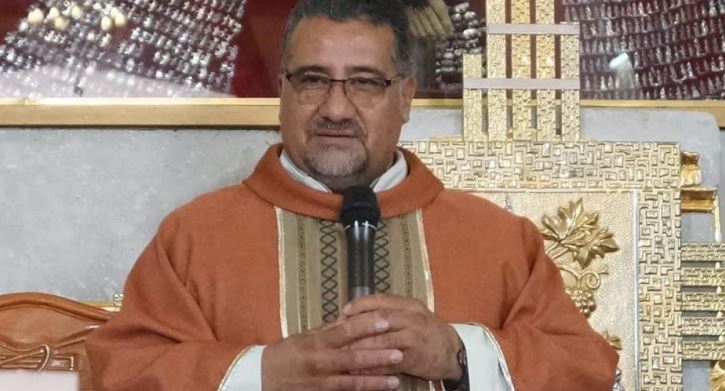 Asesinan a balazos a Javier García Villafaña, párroco en Michoacán