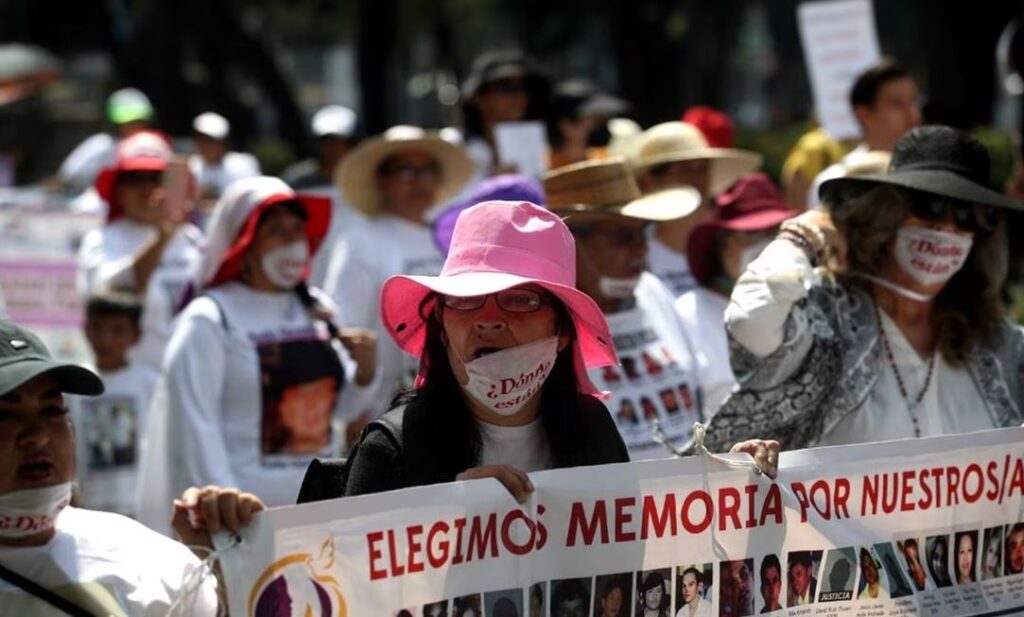 El presidente López Obrador asegura que se protege a madres buscadoras