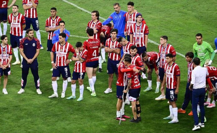 El gesto de Chivas con los Tigres tras perder la final de la Liga MX
