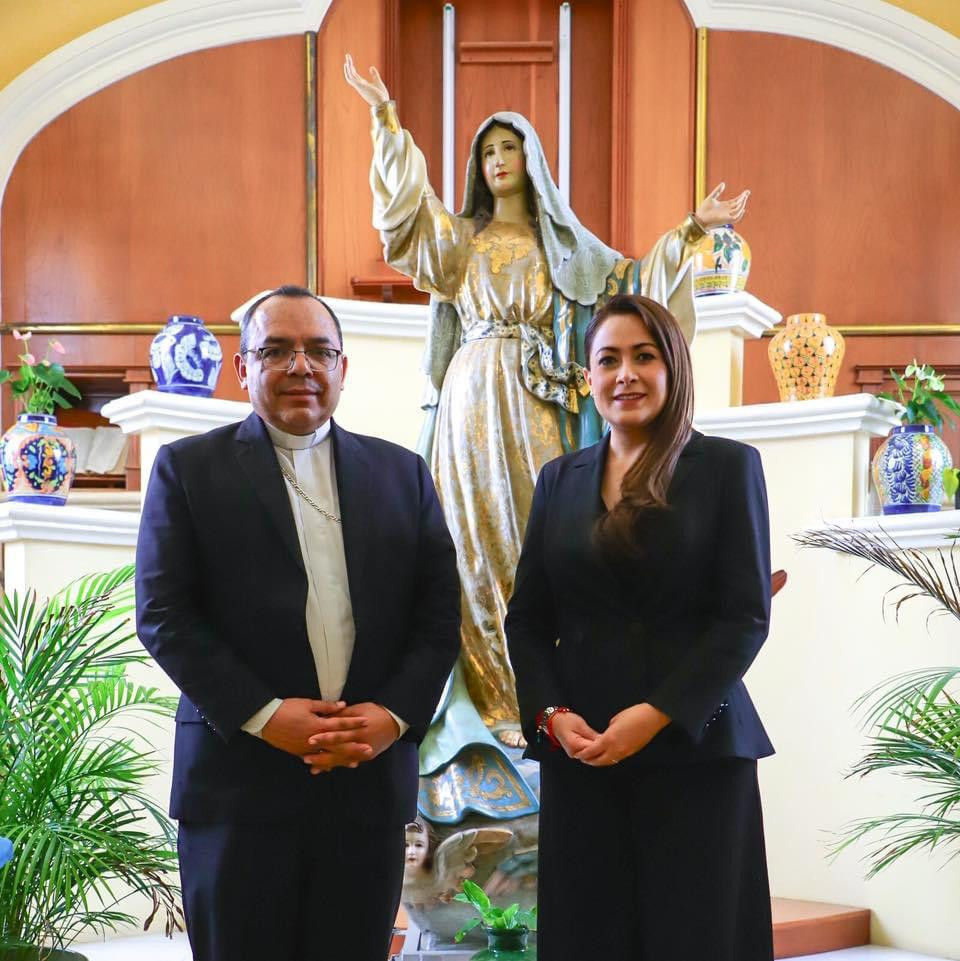 La gobernadora se reúne con el Obispo de la Diócesis de Aguascalientes