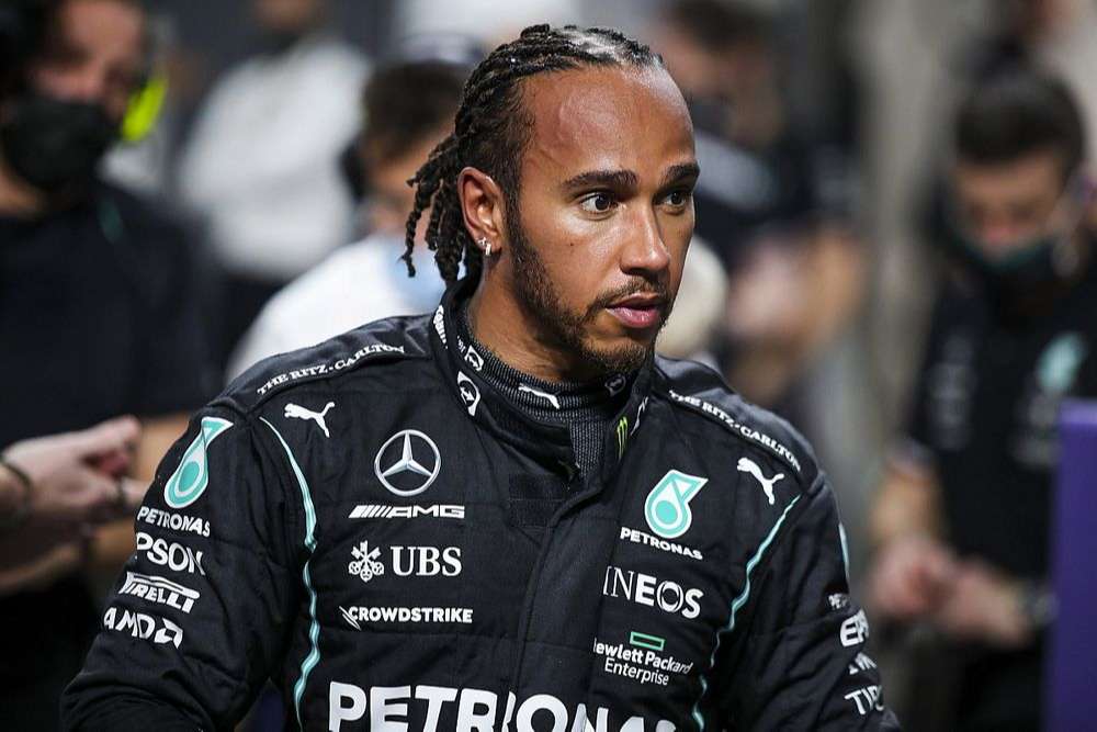 Lewis Hamilton critica los comentarios de Helmut Marko