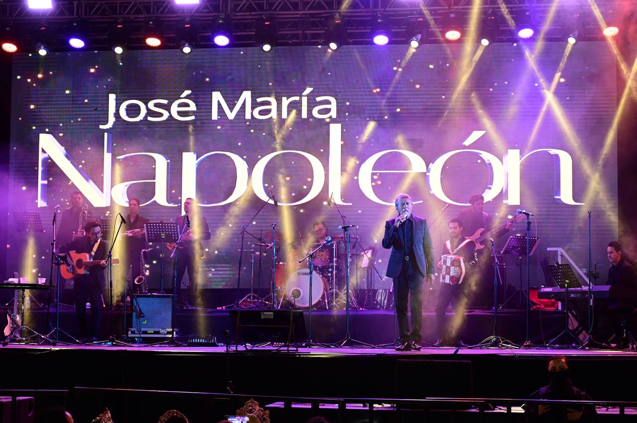 BOLETIN NUM 30 ROMPE RECORD PRESENTACION DE NAPOLEON EN EL TEATRO DEL PUEBLO DE LA 75 FERIA REGIONAL DE LA REVOLUCION DE PABELLON DE ARTEAGA 1