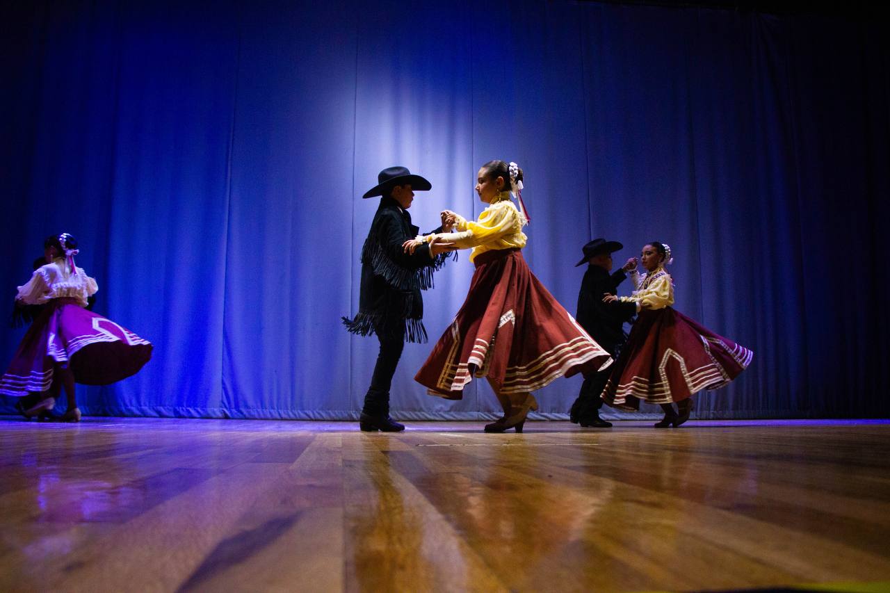 BOLETIN NUM 30 ROMPE RECORD PRESENTACION DE NAPOLEON EN EL TEATRO DEL PUEBLO DE LA 75 FERIA REGIONAL DE LA REVOLUCION DE PABELLON DE ARTEAGA 6