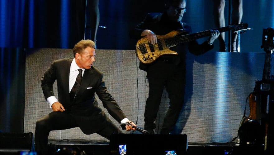 04 180556 f2ok Luis Miguel 880x500 1