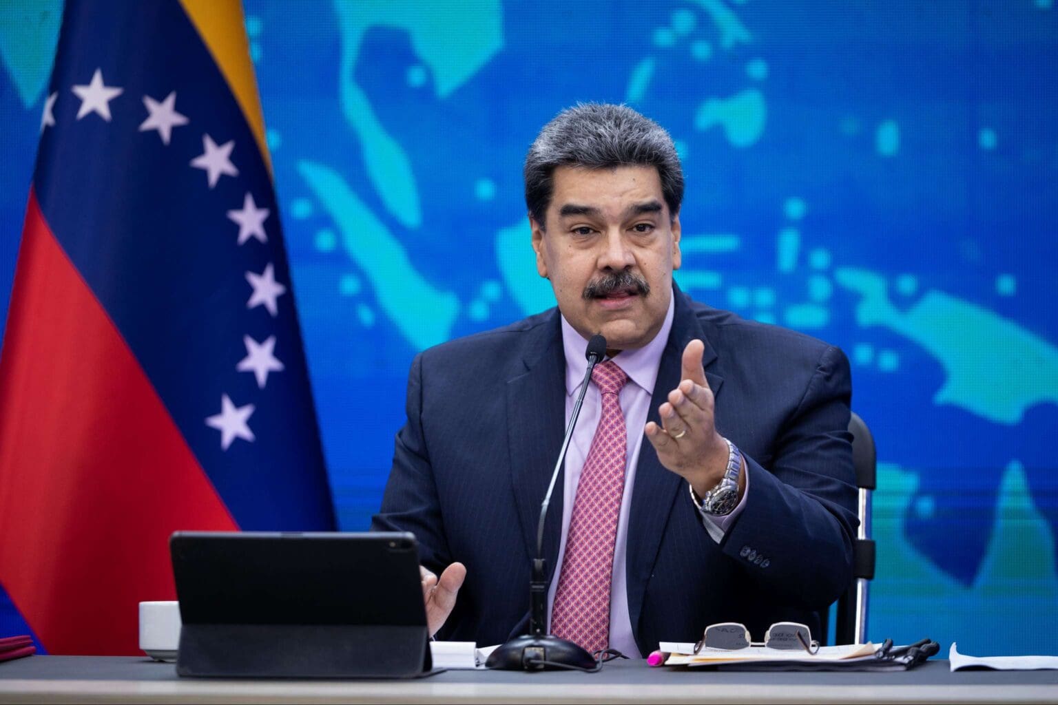 Nicolás Maduro llama a la Fuerza Armada a estar "alertas y preparados para lo que salga"