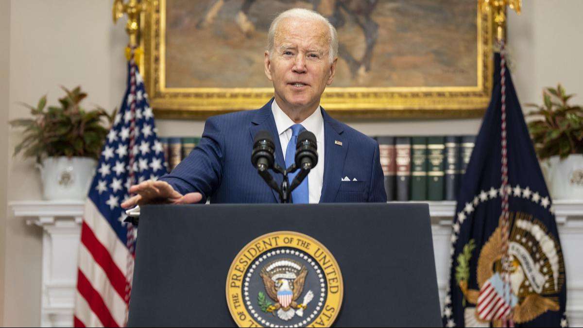 Biden llama a los líderes del Congreso a la Casa Blanca para urgirles dinero para Ucrania