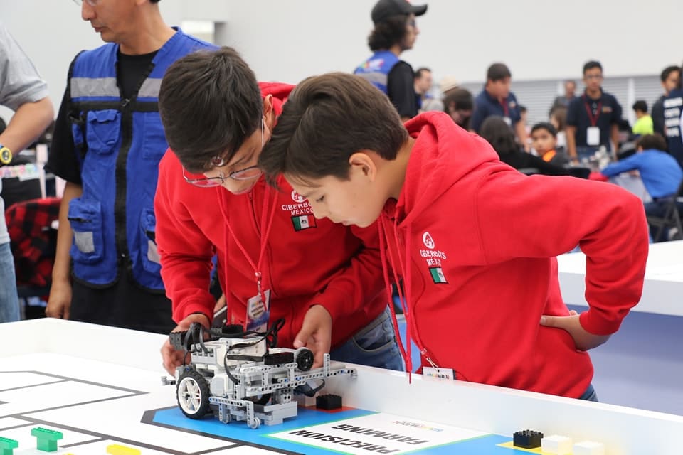 408273064 778052844335662 2676209855833399832 n