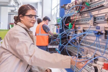 420133395 797927765681374 1966341466891298569 n