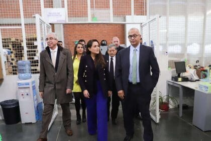 “Yo no sé qué pasa en los estados vecinos, pero aquí no”, dijo Tere en referencia a salud y seguridad